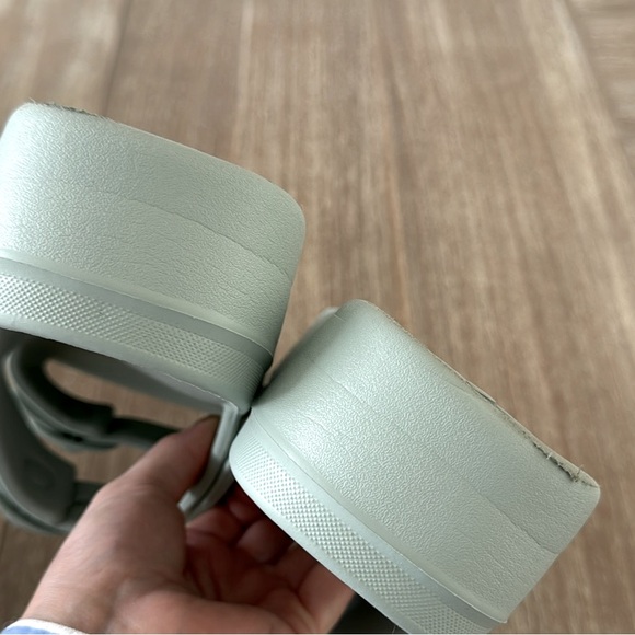 ZARA PLATFORM RUBBERIZED STRAPPY ATHLETIC SANDALS bloggers favorite - Picture 9 of 14